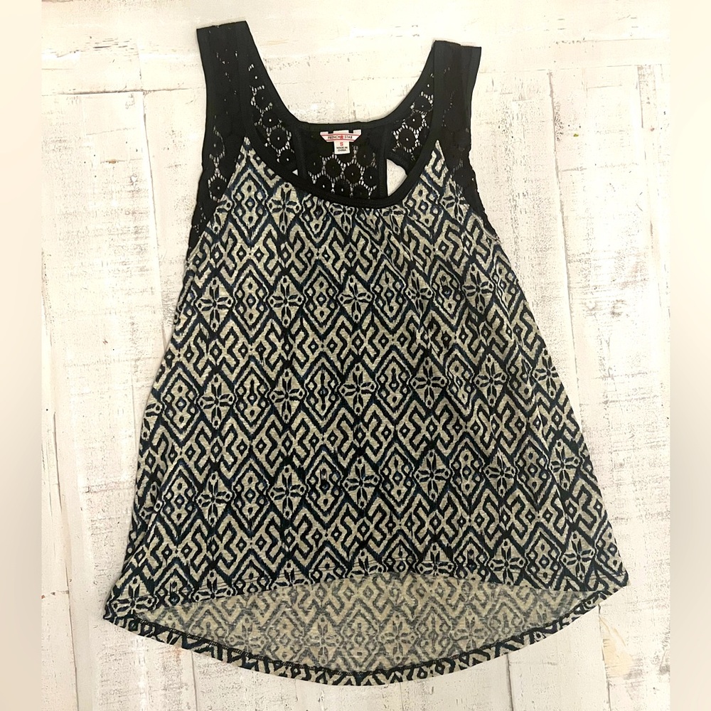 French Star racerback lace tank ~ small ~ NWOT